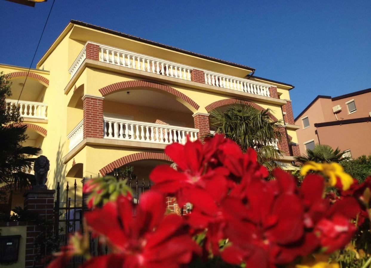 Bed & Breakfast Ruzica Нови-Винодолски Экстерьер фото